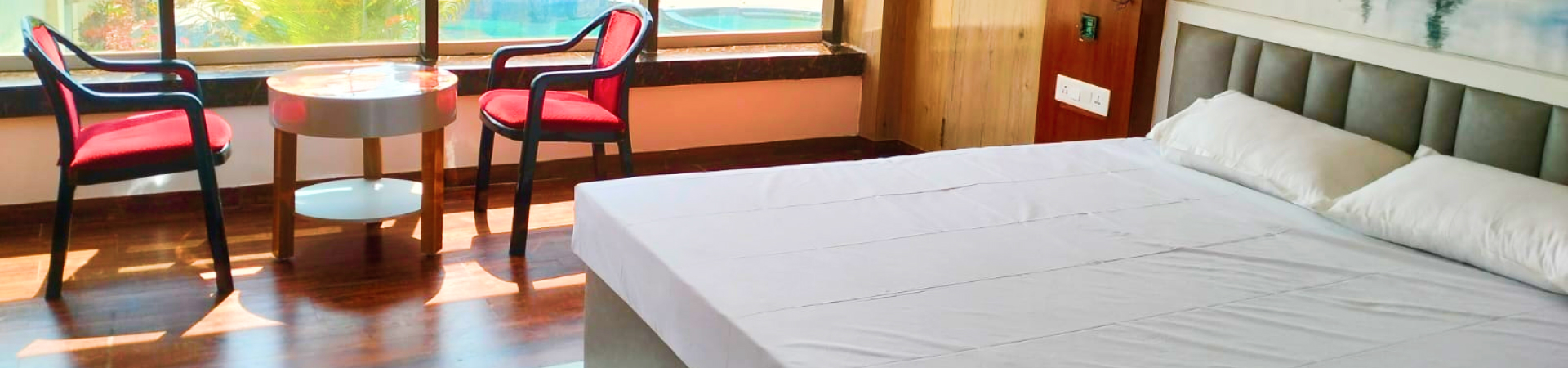 Royal Suites & Rooms - Palm Aqua Hotel & Resorts in Berhampur, Murshidabad