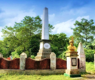 Palashi Monument -The Must Visit Places In Murshidabad