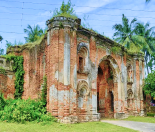 The-Namak-Haram-Deorhi - The Must Visit Places In Murshidabad